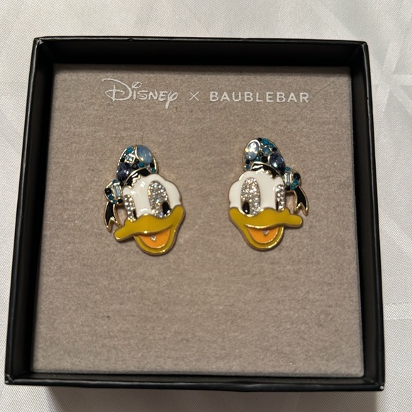 Disney x Baublebar Donald Duck Post Earrings! New in Box - Picture 5 of 6